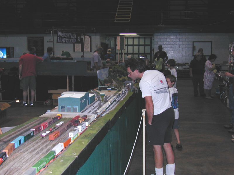 HO modules at the Concord 2000 show